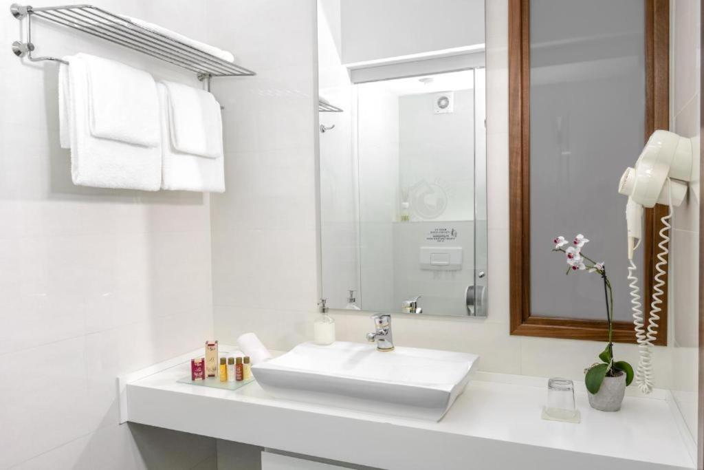 City5 Rooms & Suites By Lsa Skopje Exteriér fotografie